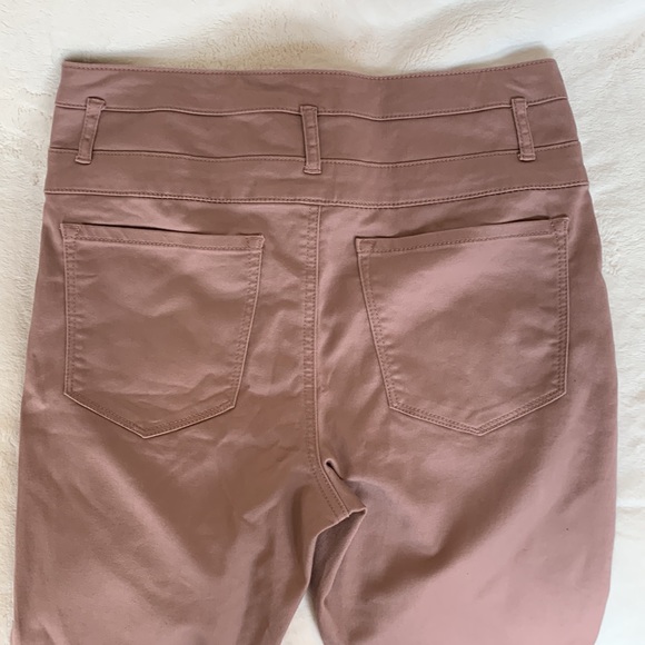 Mauve Cropped pants - Picture 5 of 6